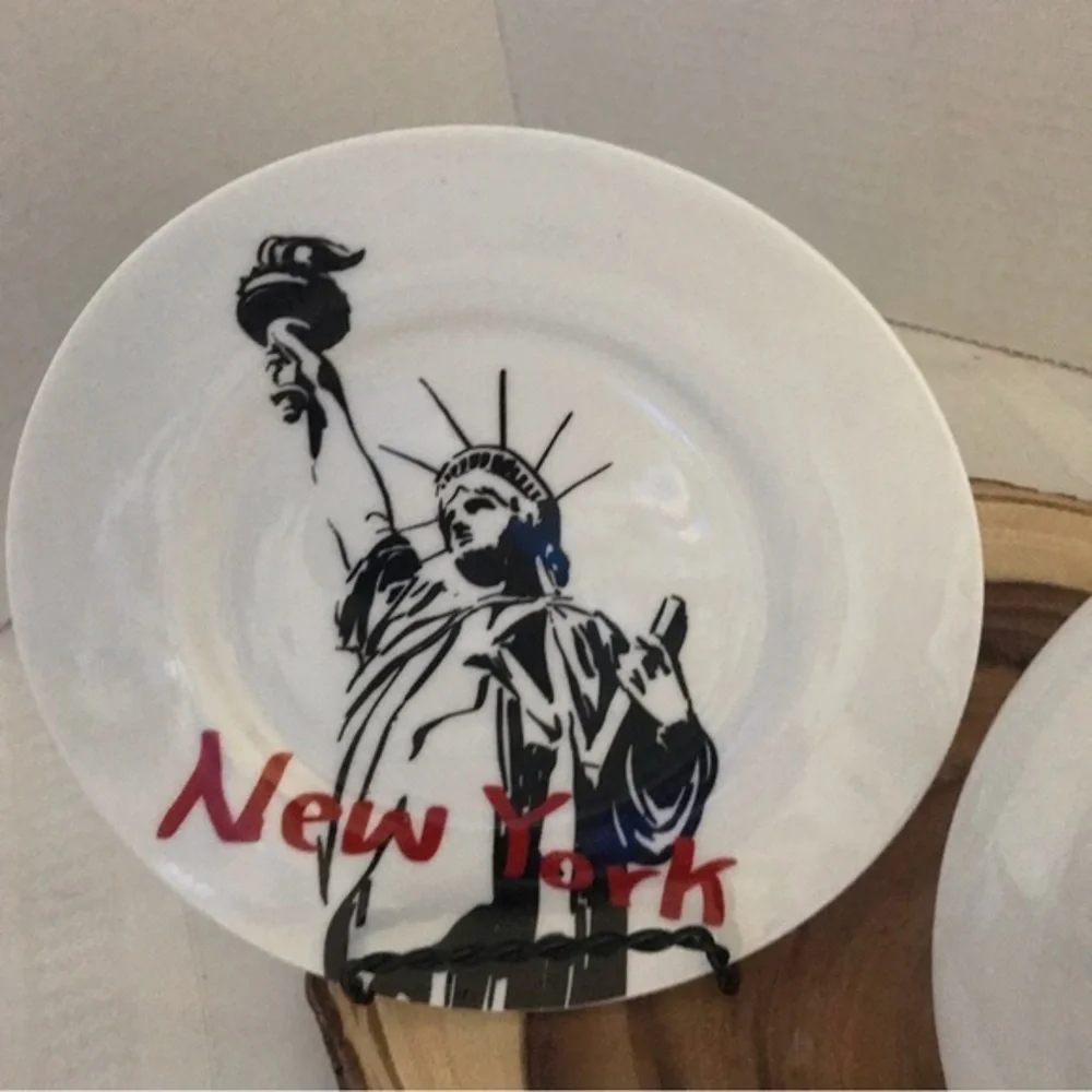 Statue Of Liberty NEW YORK Plates-‎ 2